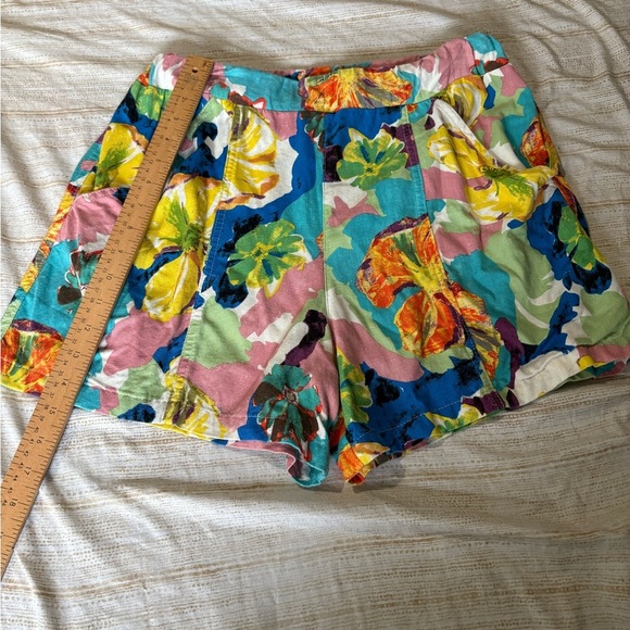 Hester & Orchard linen blend floral shorts size large pull on vacation summer - Picture 2 of 8